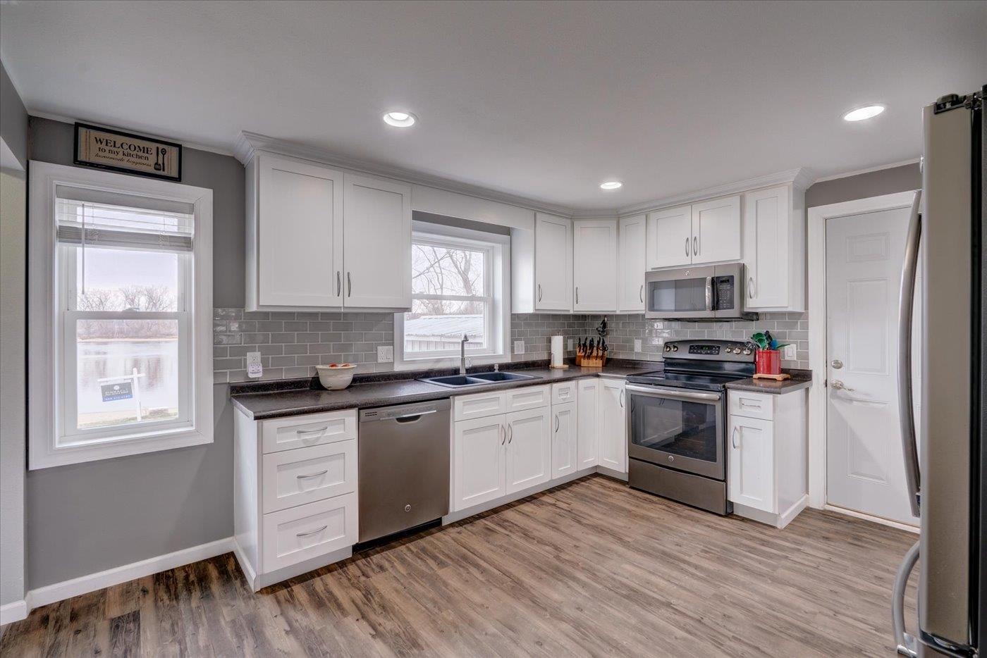 722 W Edgewater Street