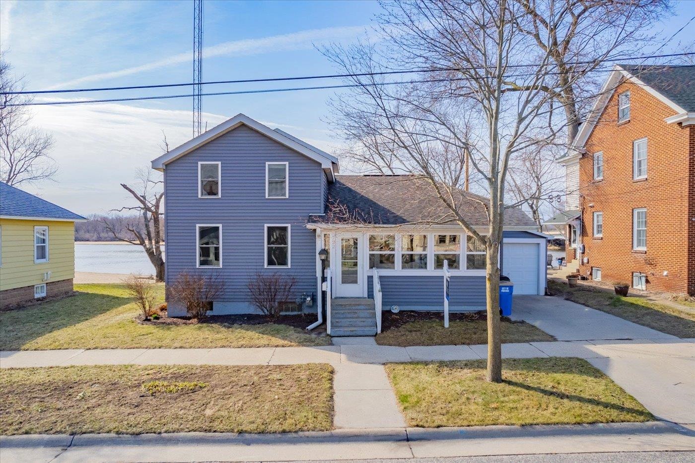 722 W Edgewater Street