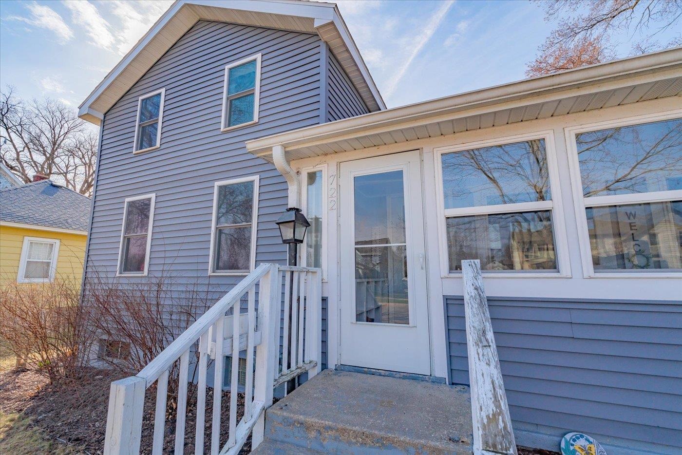 722 W Edgewater Street