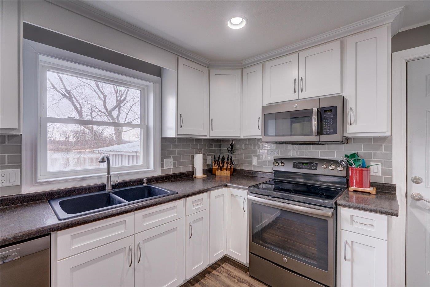 722 W Edgewater Street