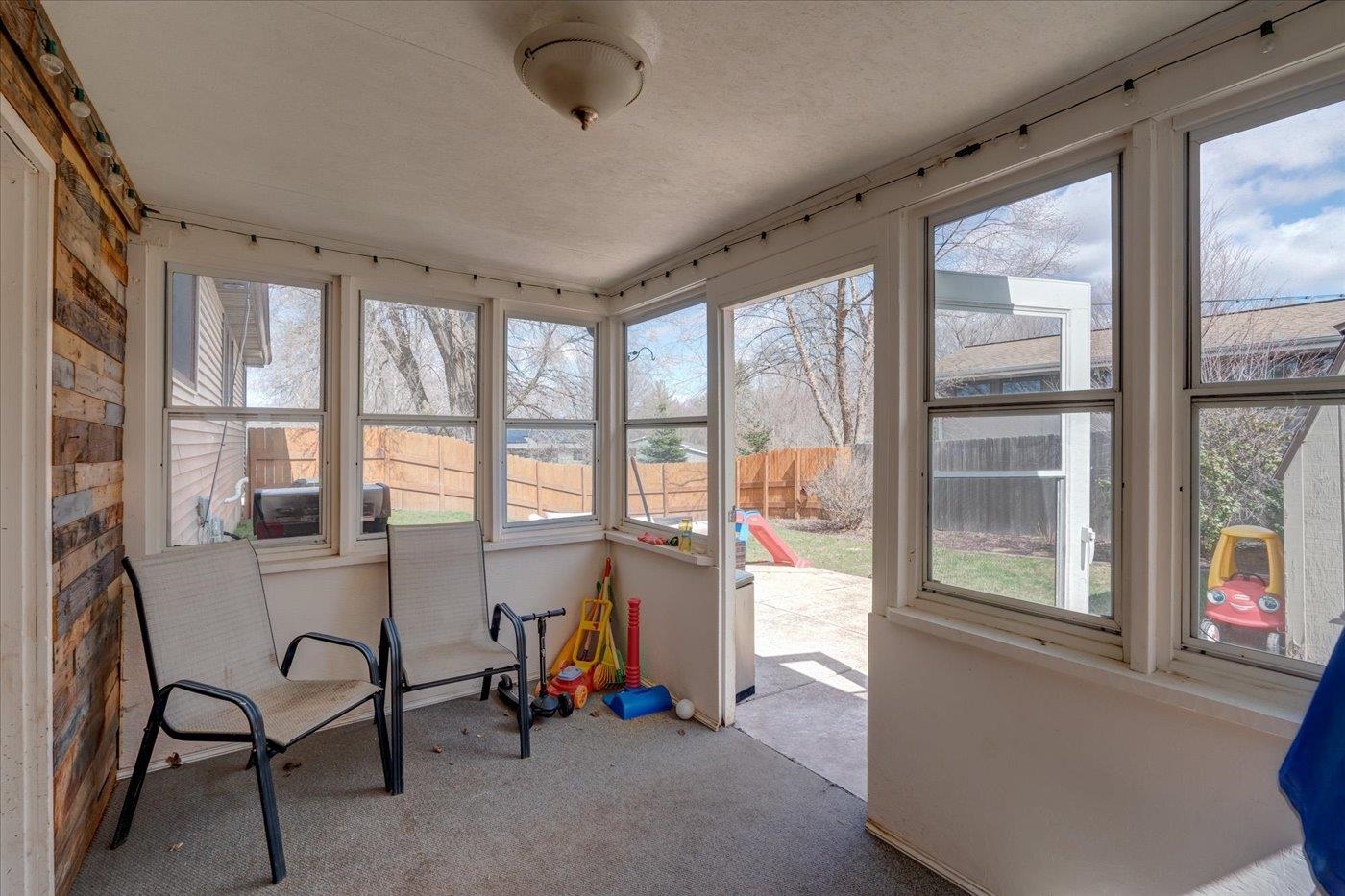 485 Hilltop Drive