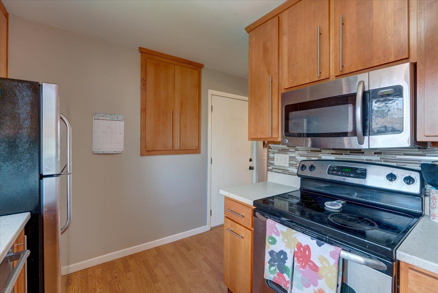 485 Hilltop Drive