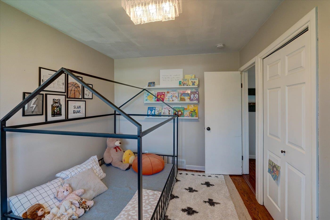 485 Hilltop Drive