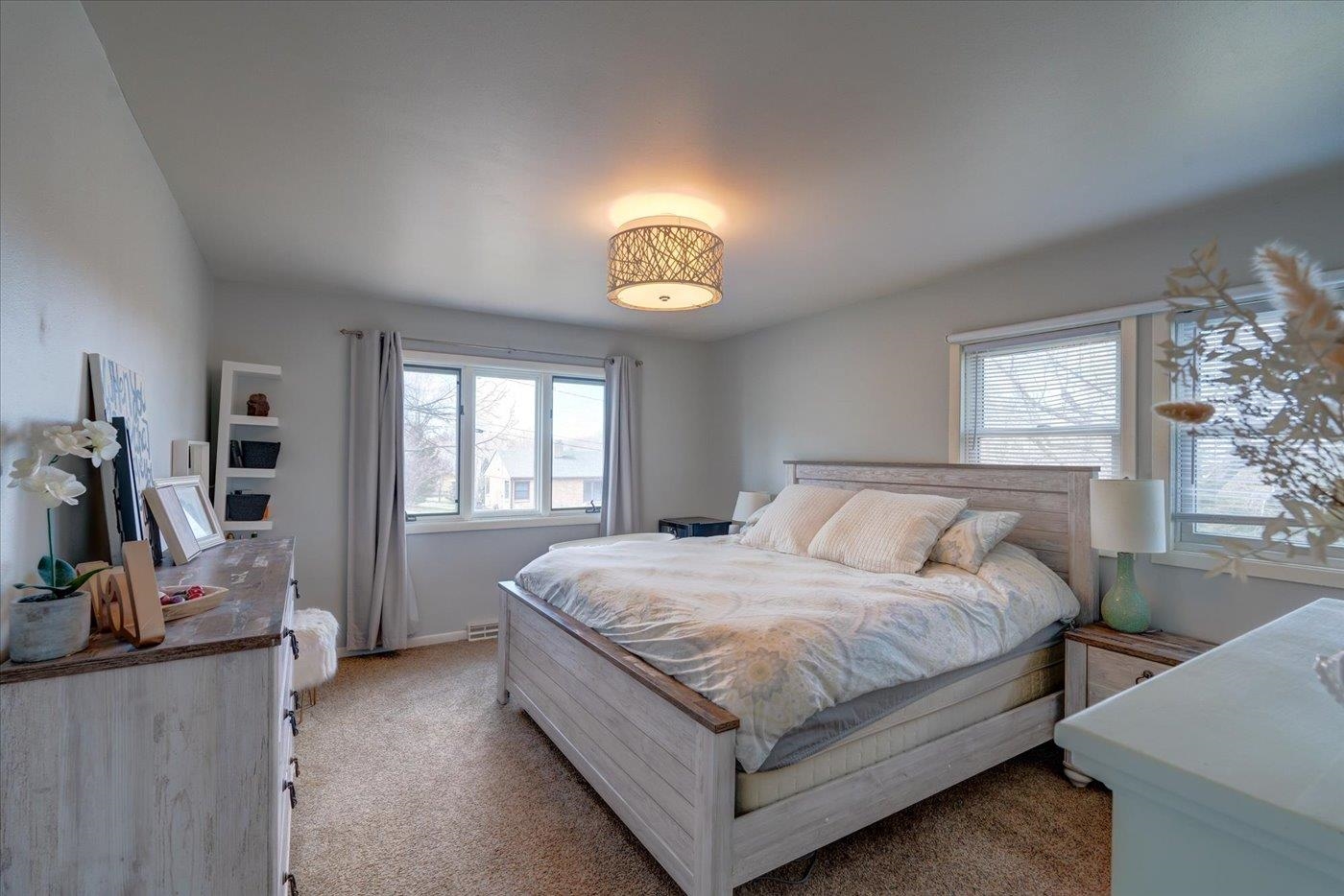 485 Hilltop Drive
