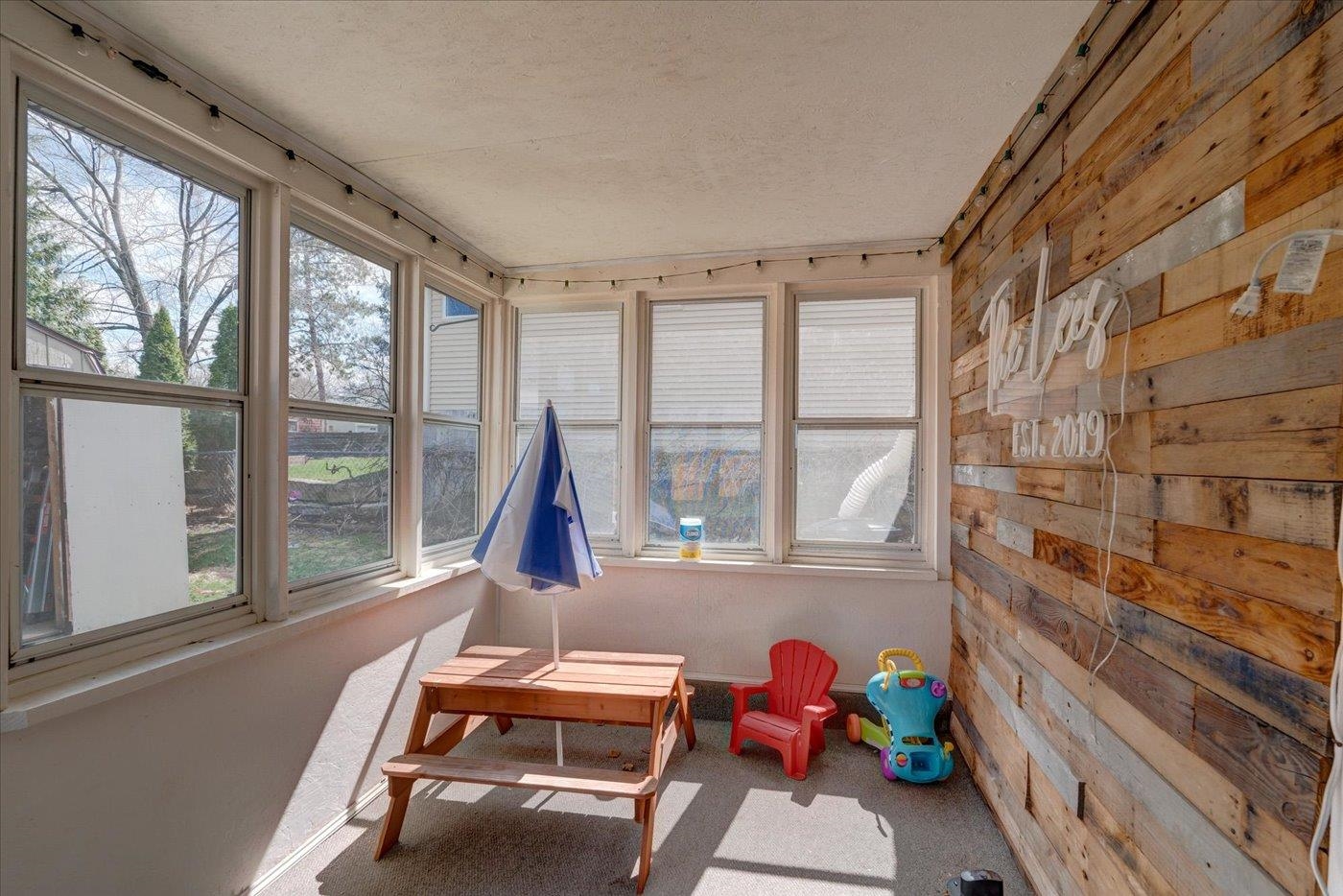 485 Hilltop Drive