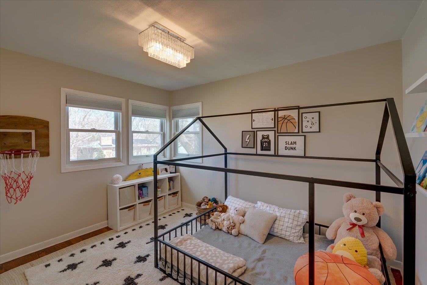 485 Hilltop Drive