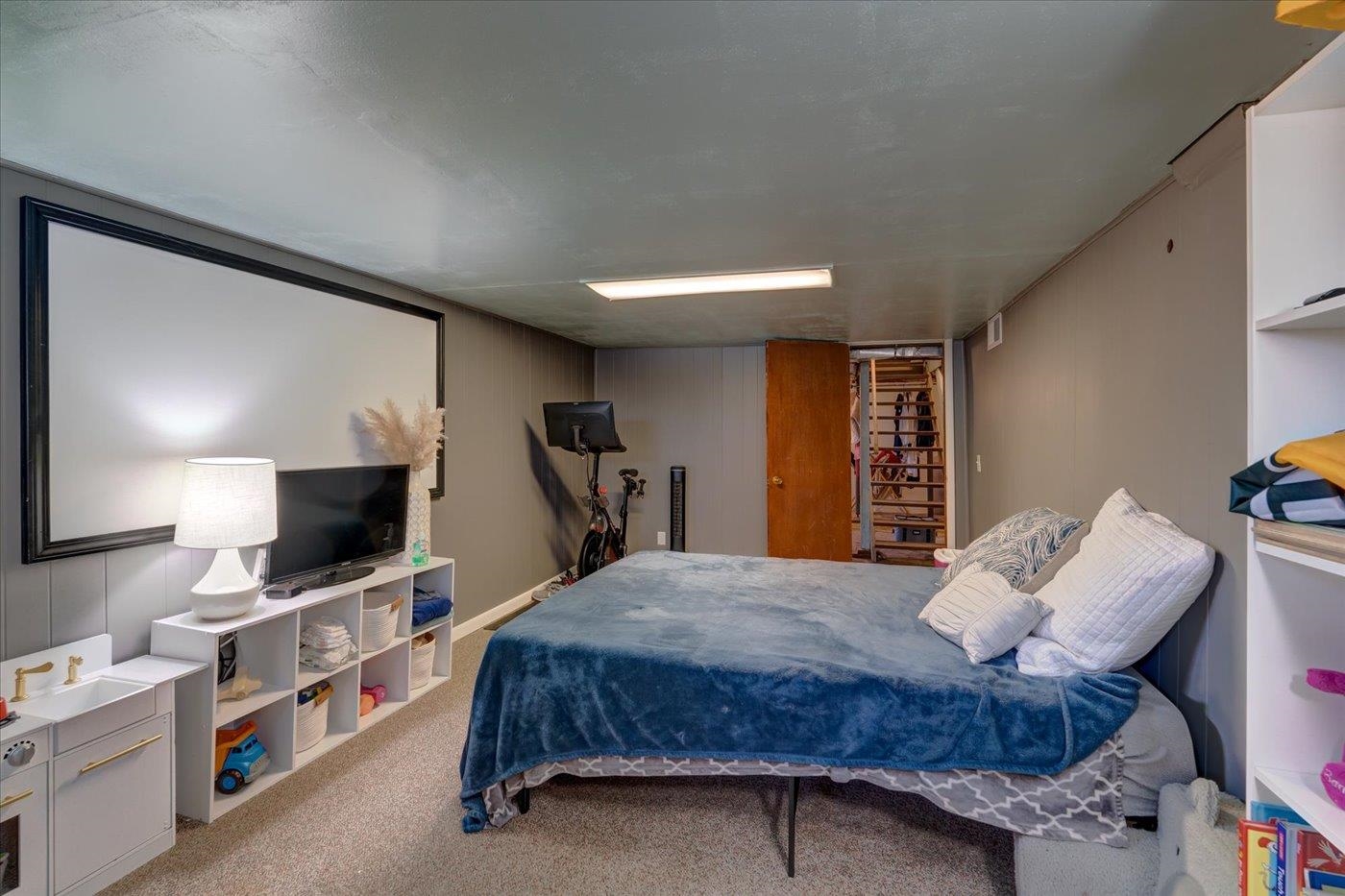 485 Hilltop Drive