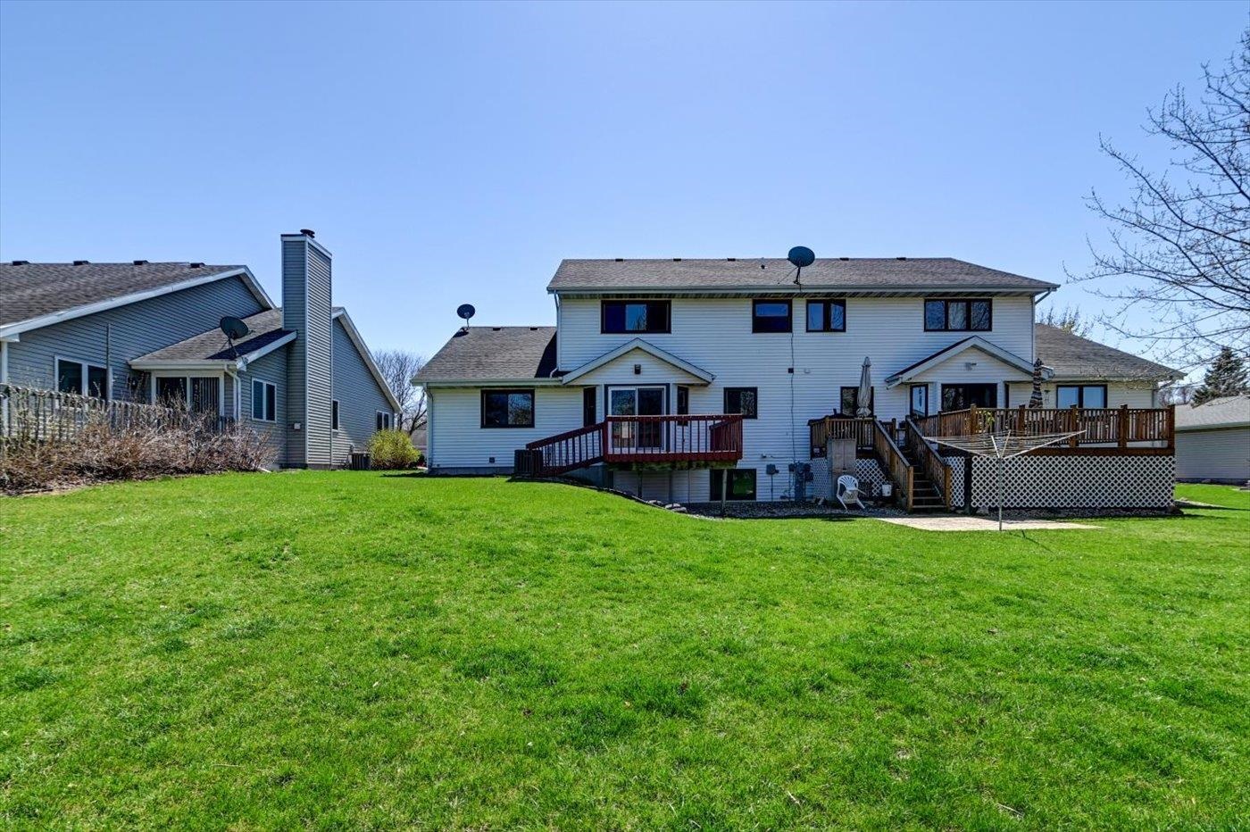 5862 Woodland Drive