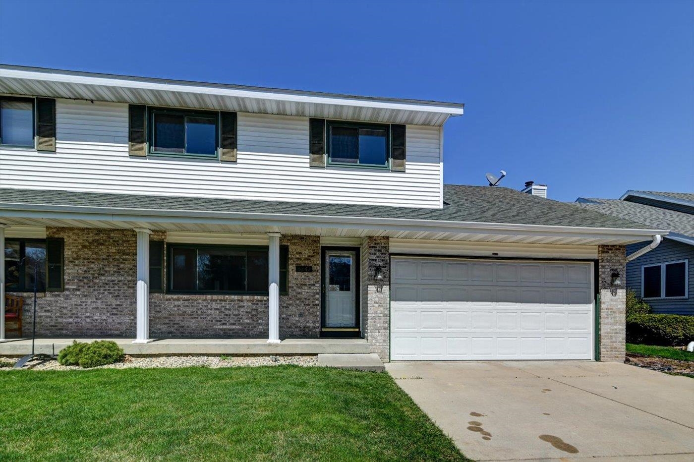 5862 Woodland Drive