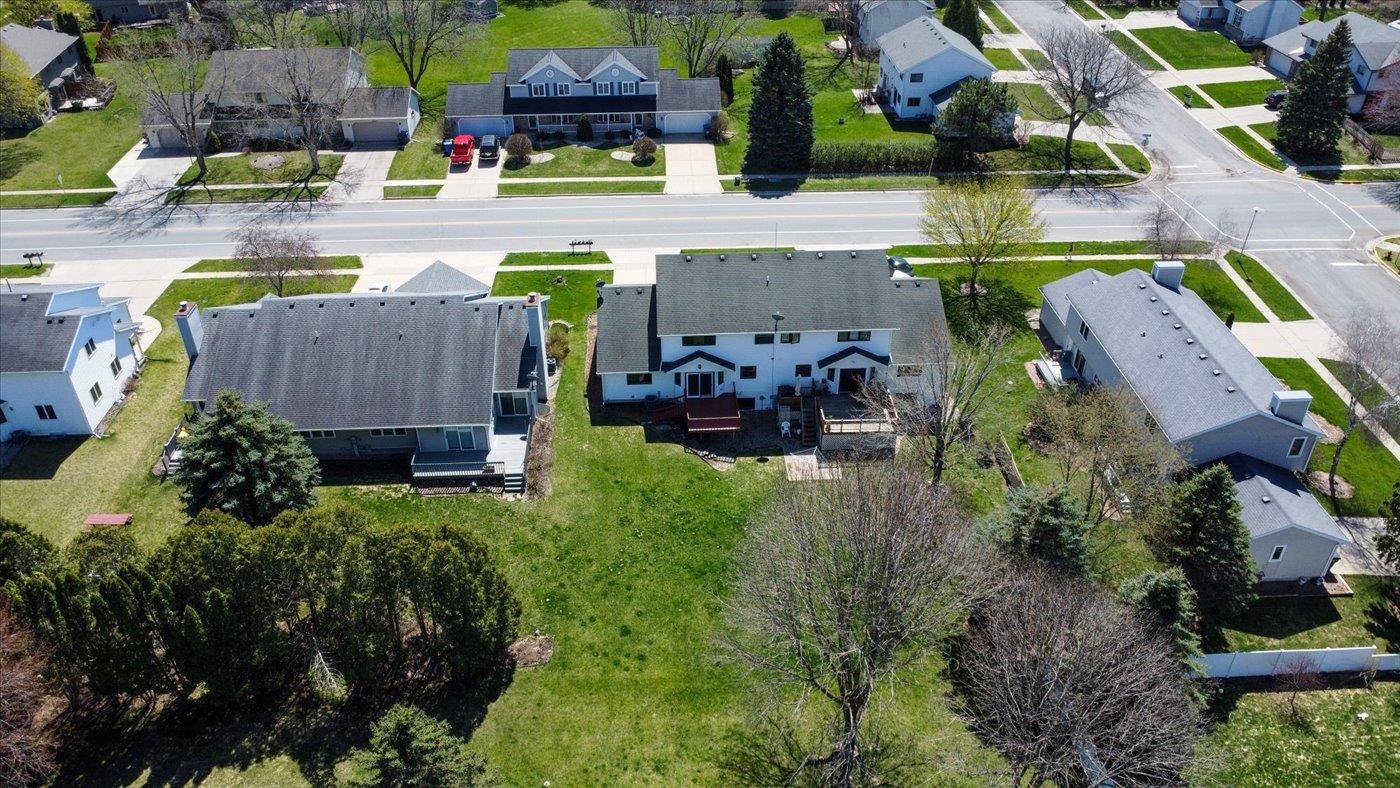 5862 Woodland Drive