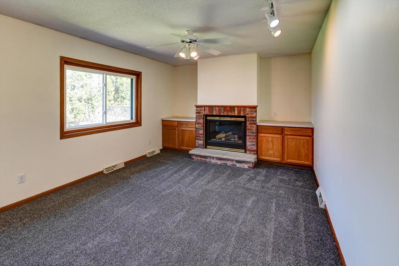 5862 Woodland Drive