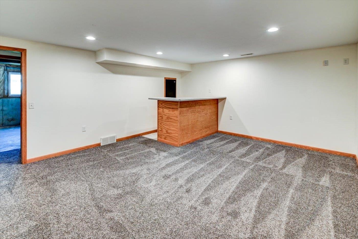 5862 Woodland Drive