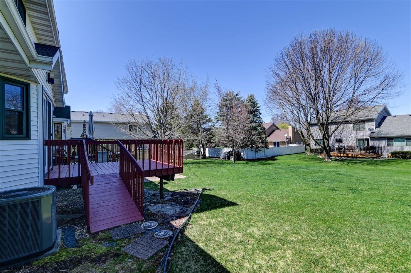 5862 Woodland Drive