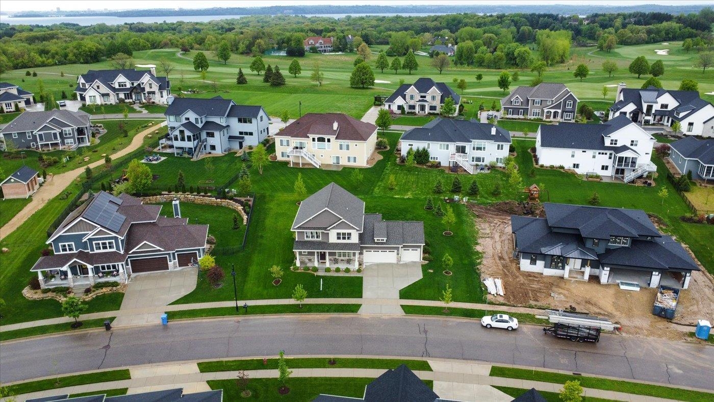 4833 Crystal Downs Way