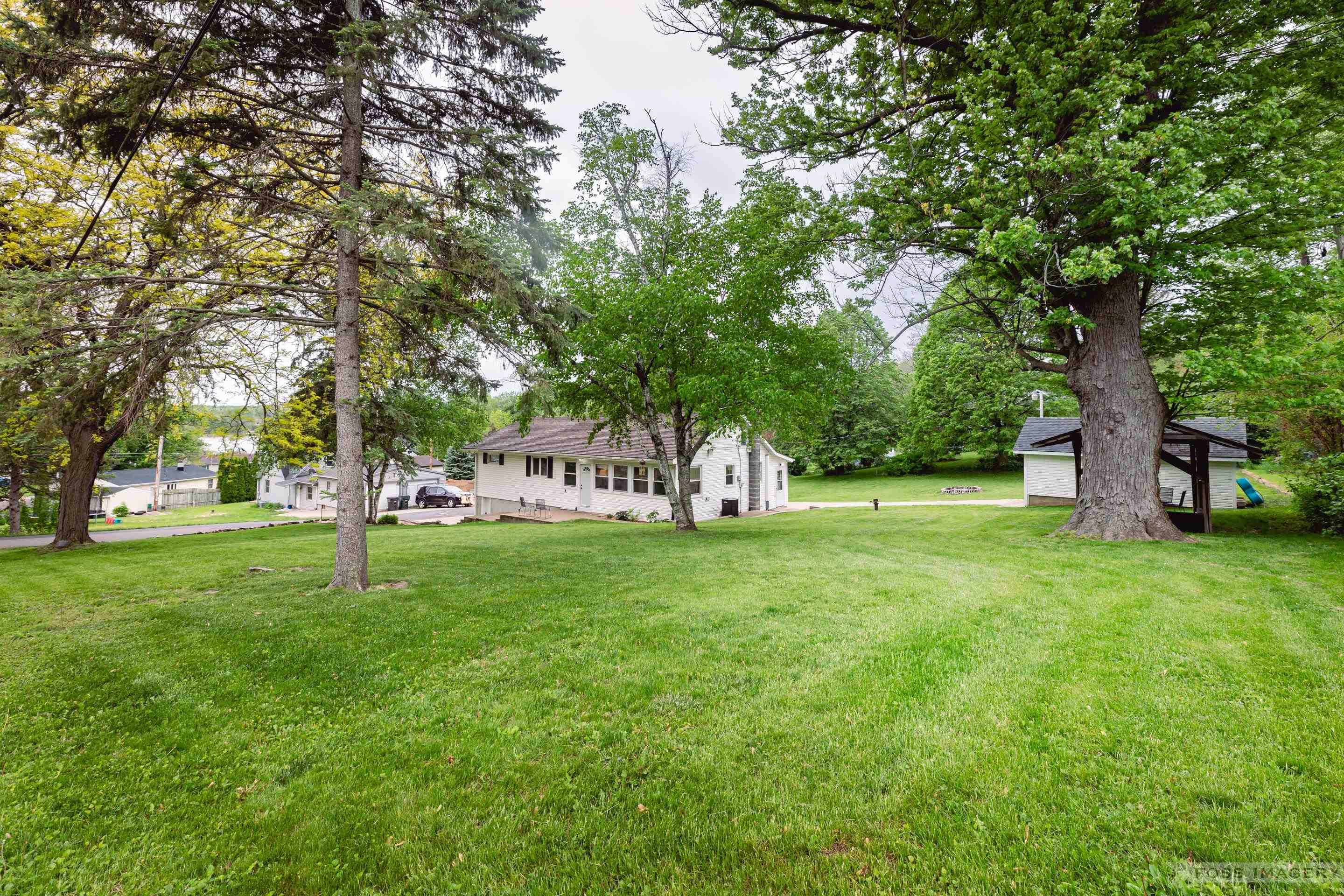 1515 E Road Seven