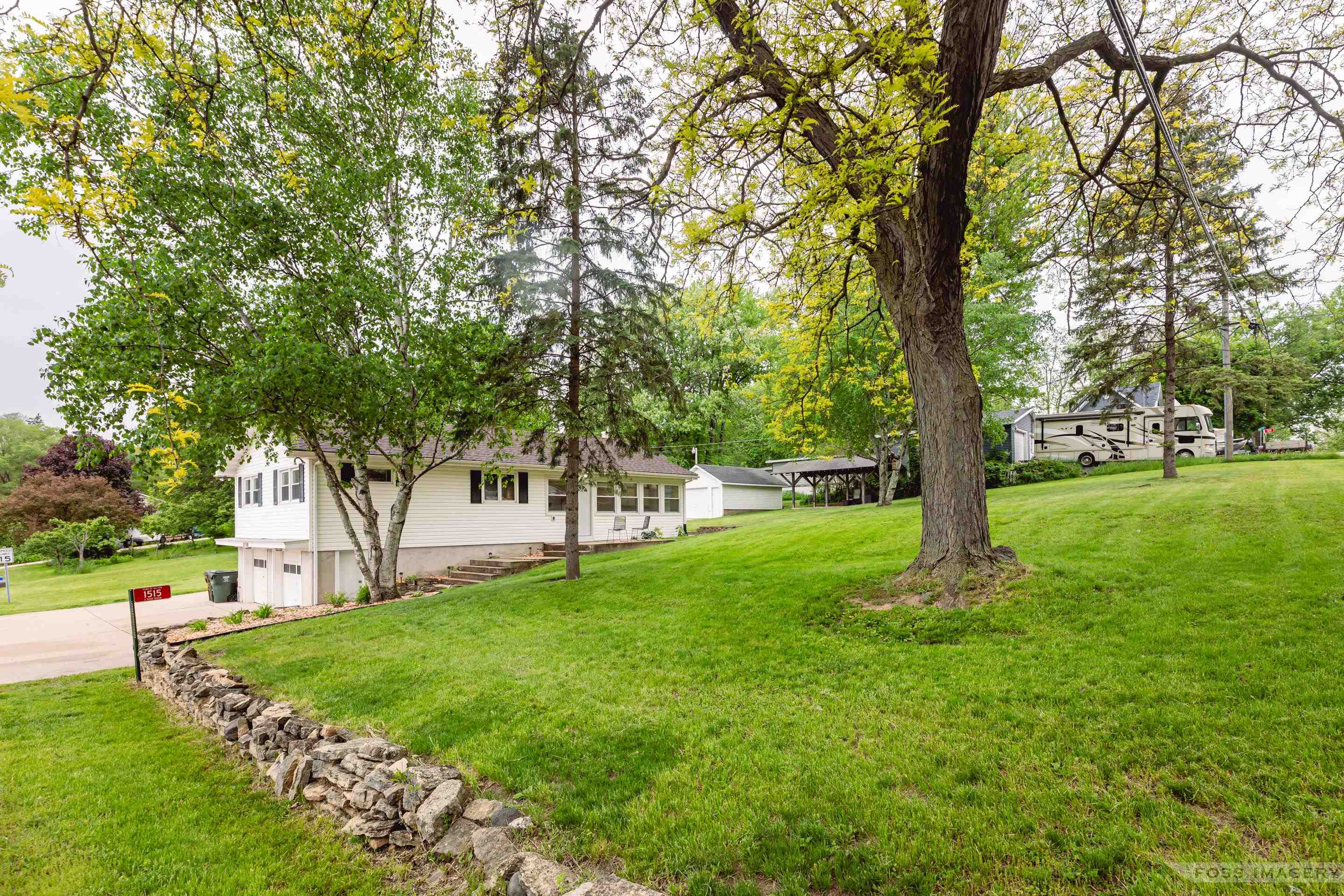 1515 E Road Seven