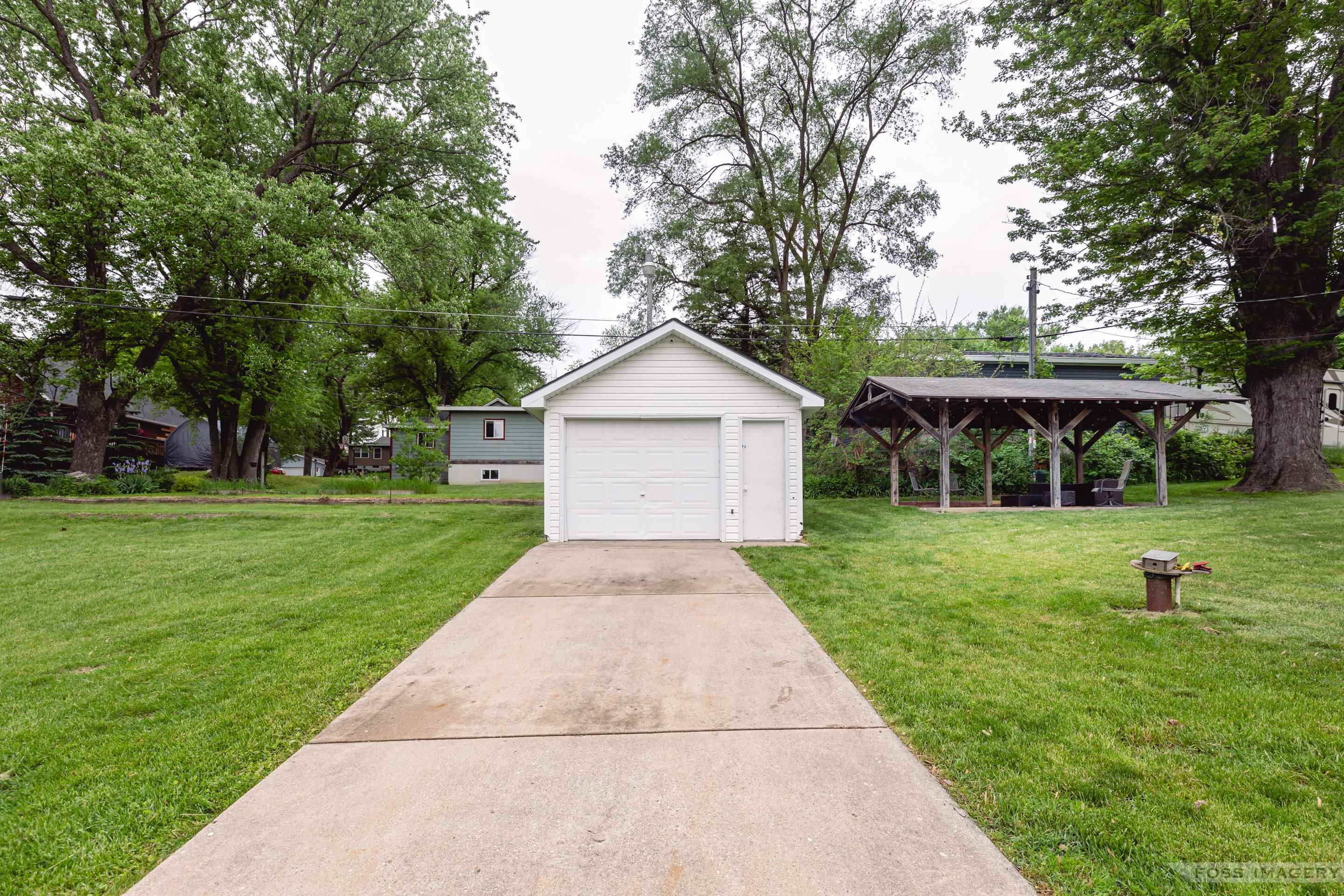 1515 E Road Seven