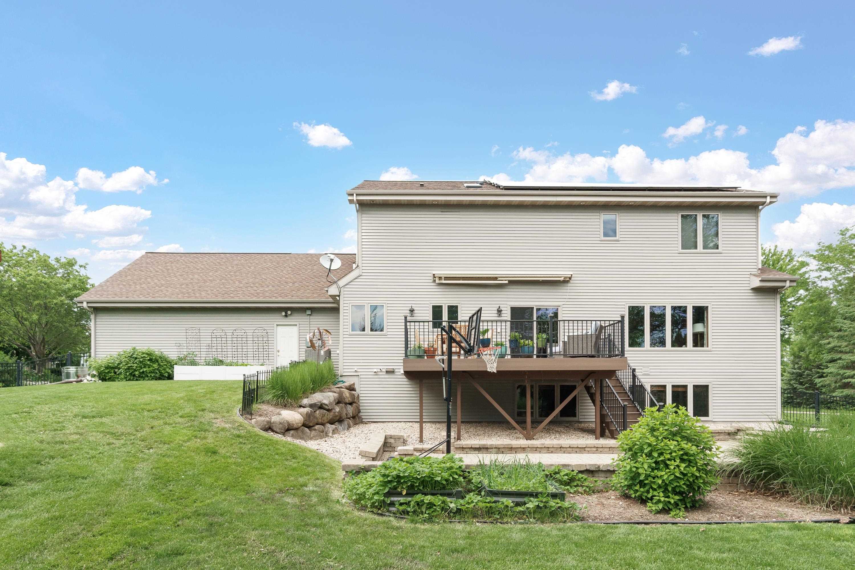 5409 Upland Trail