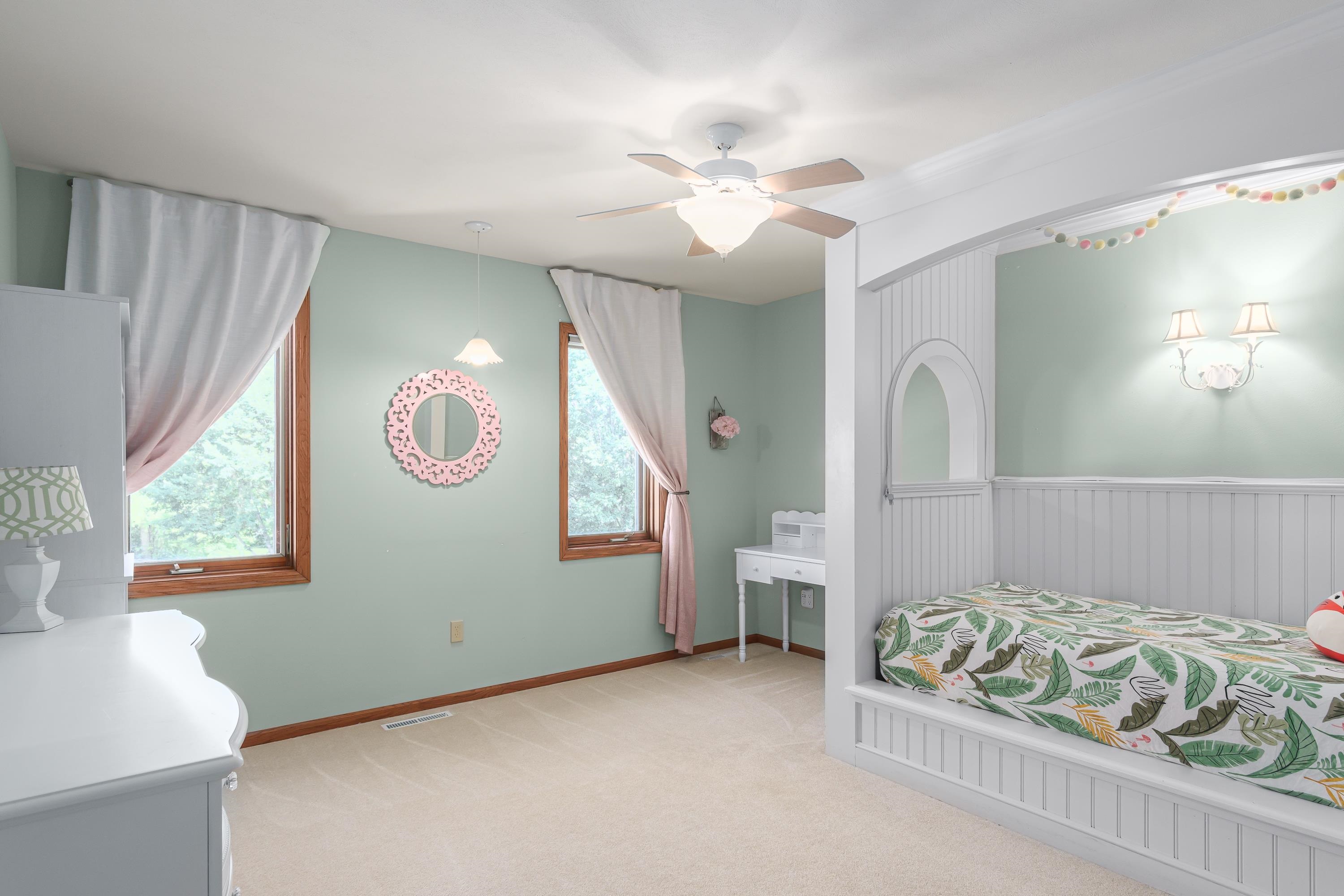 5409 Upland Trail