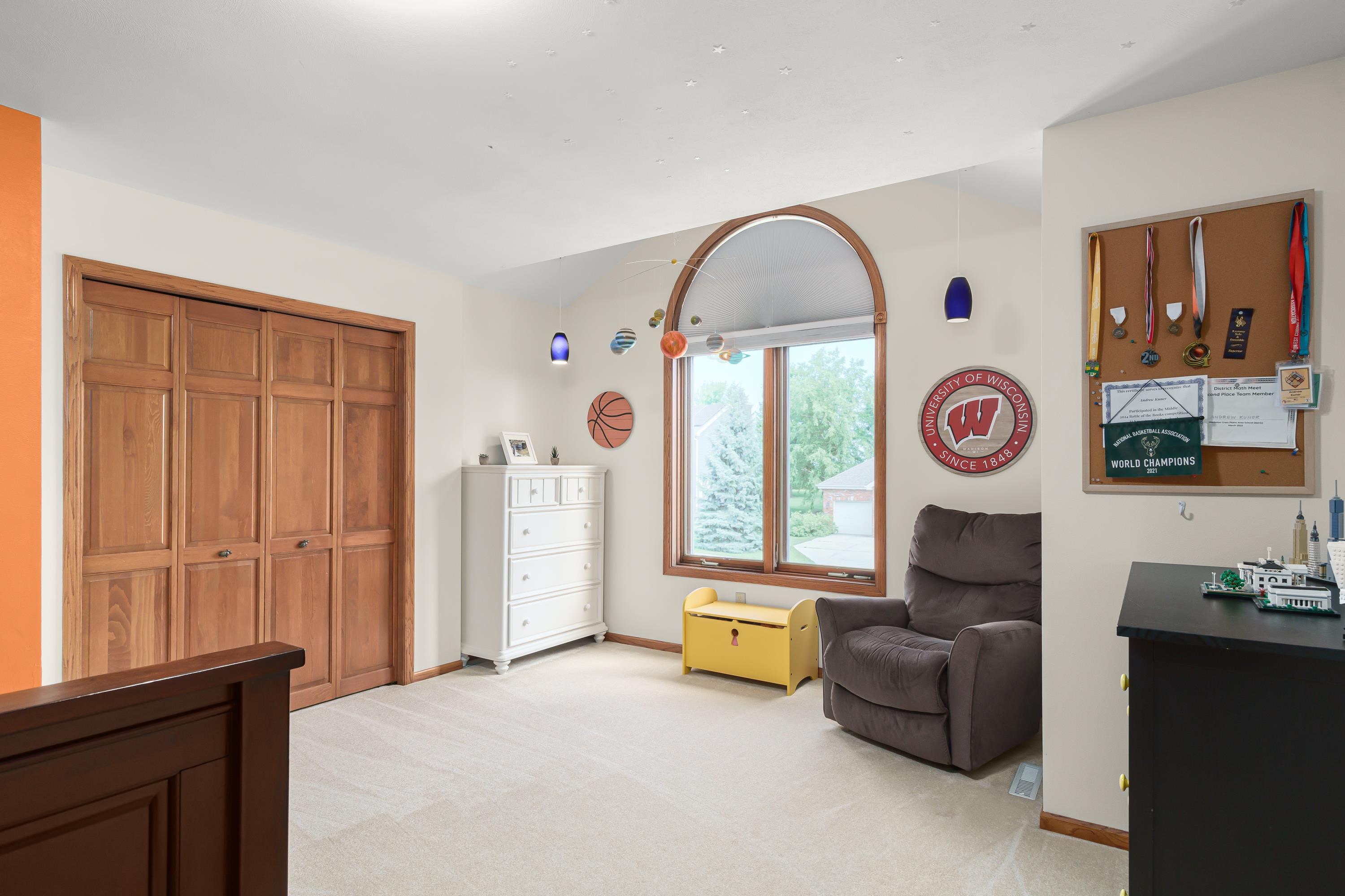 5409 Upland Trail
