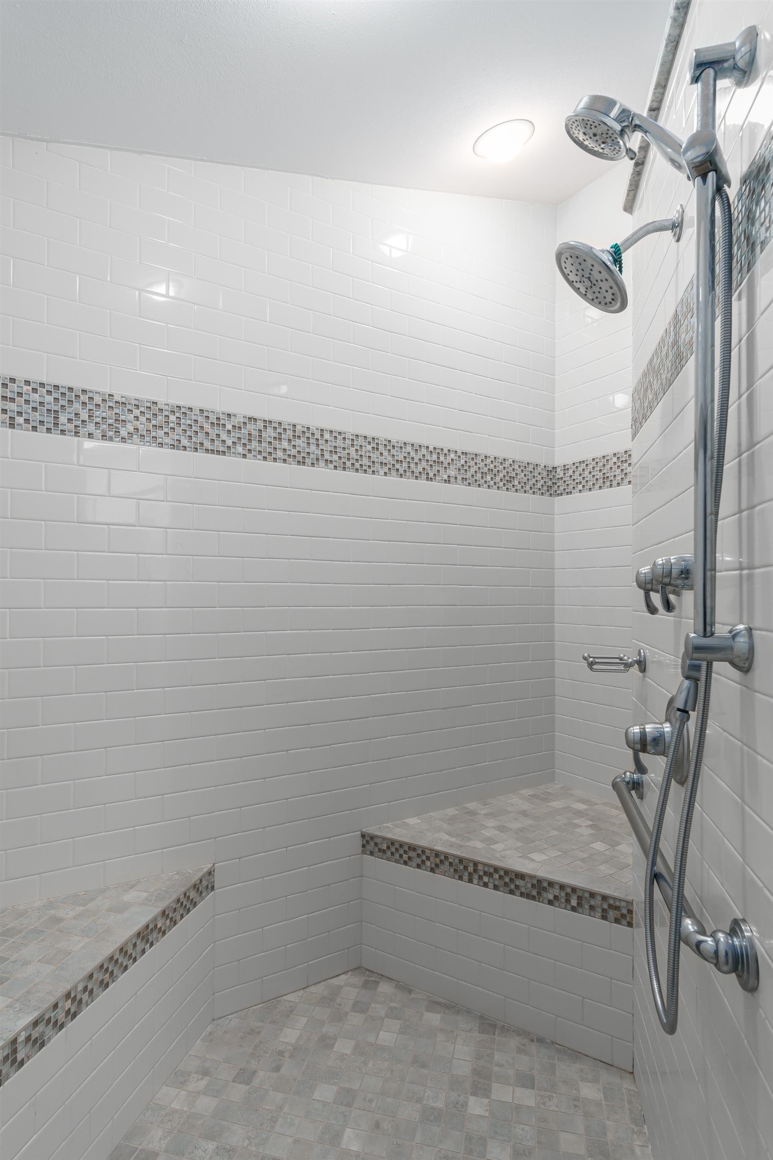 5409 Upland Trail