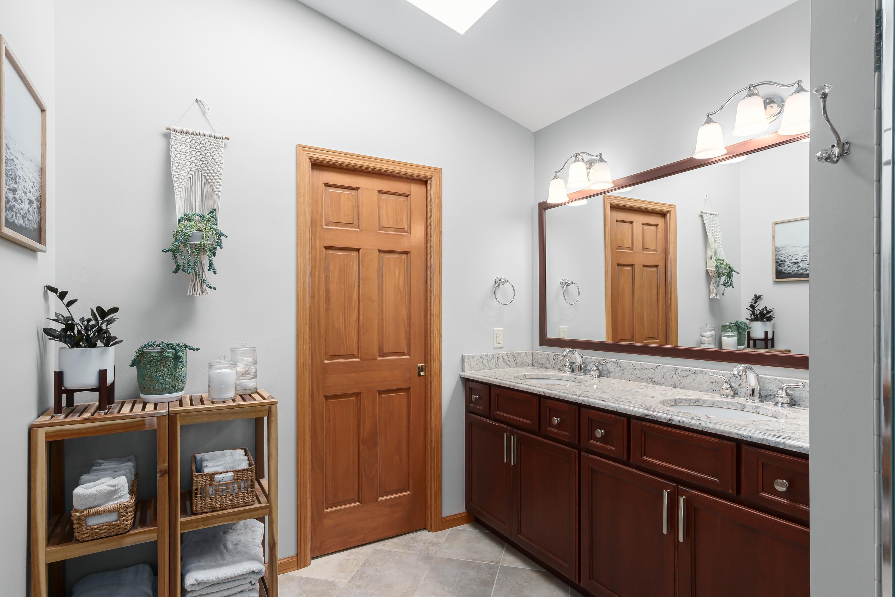 5409 Upland Trail