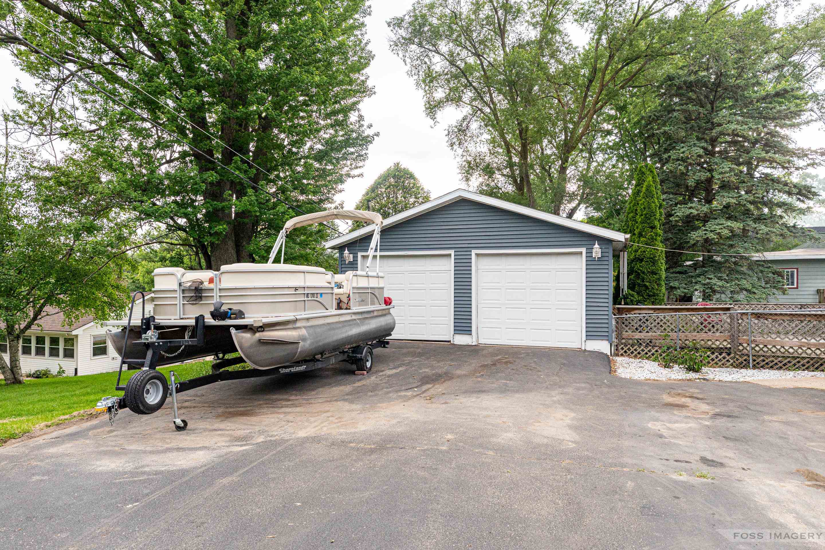 11141 N Ridge Road