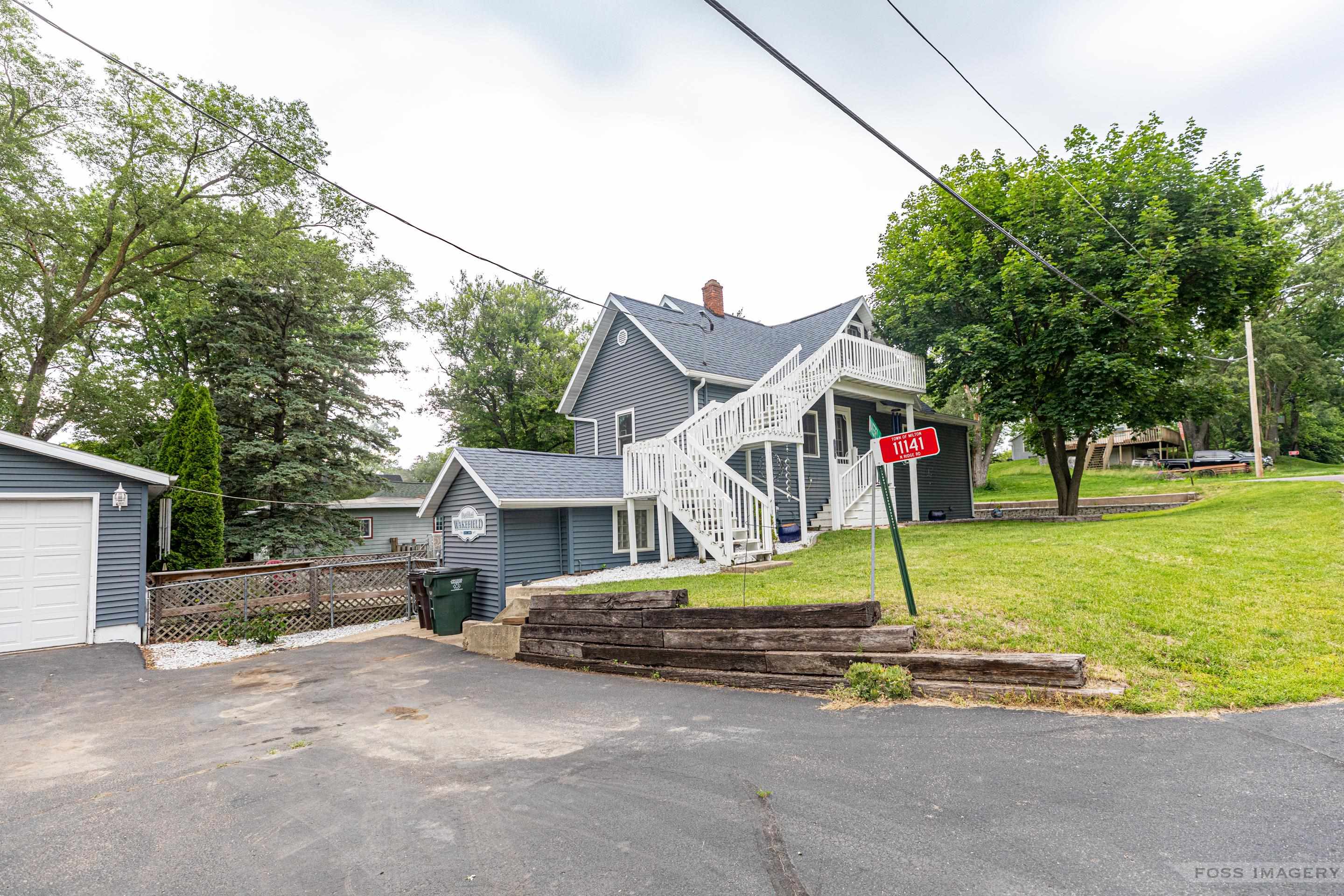 11141 N Ridge Road