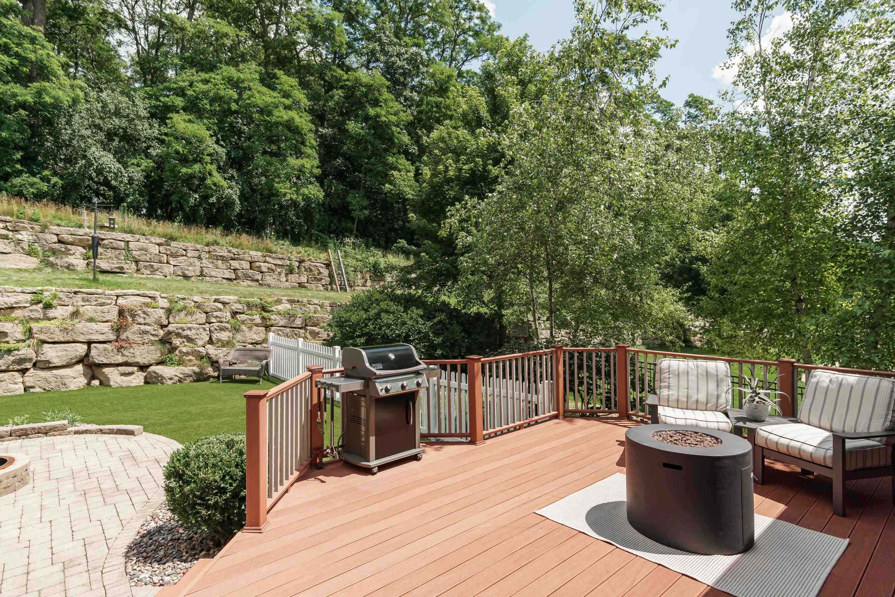 2343 Trevor Way