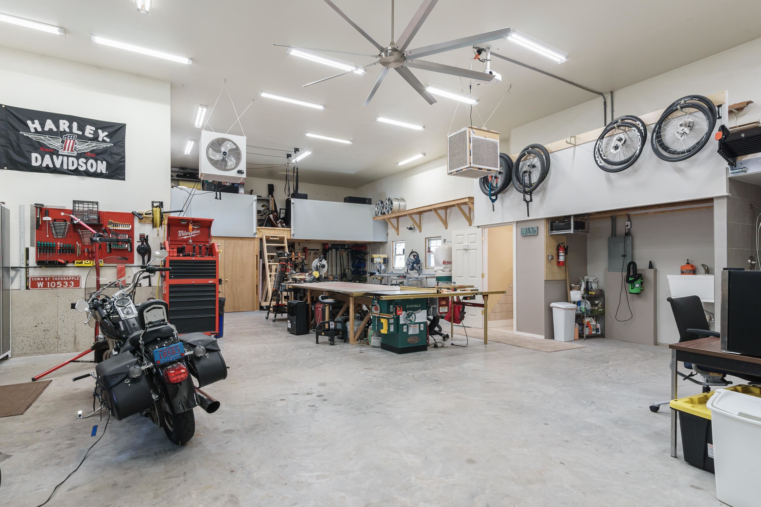 2343 Trevor Way