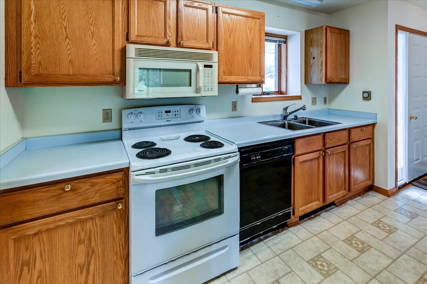 408 Lawn Street 408