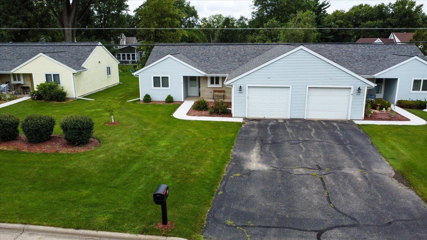 408 Lawn Street 408