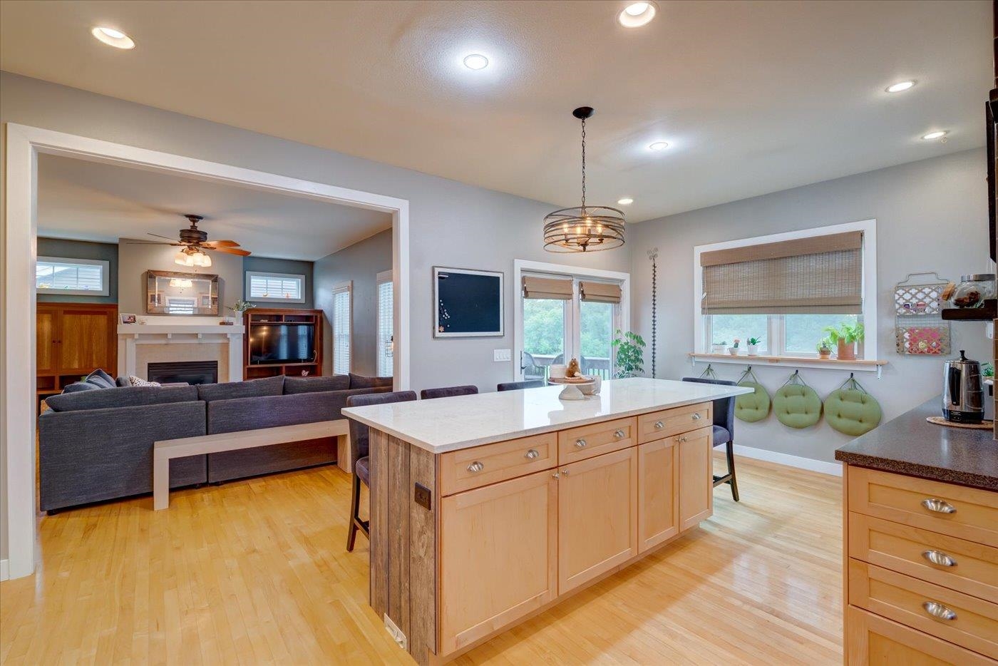 7014 Laufenberg Boulevard