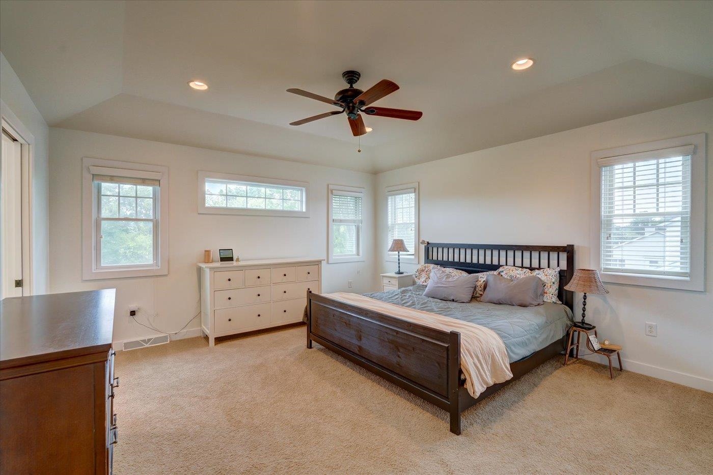 7014 Laufenberg Boulevard