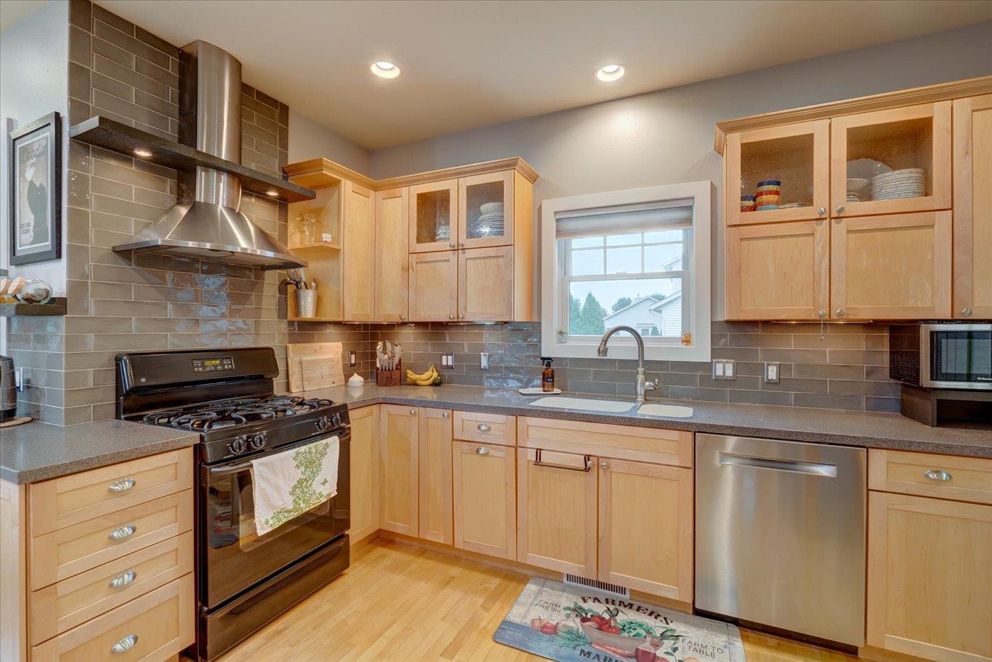 7014 Laufenberg Boulevard