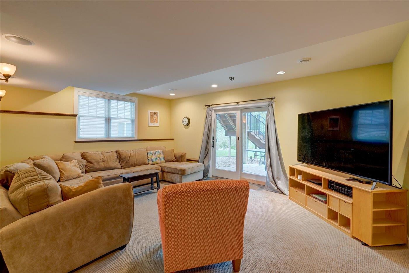 7014 Laufenberg Boulevard