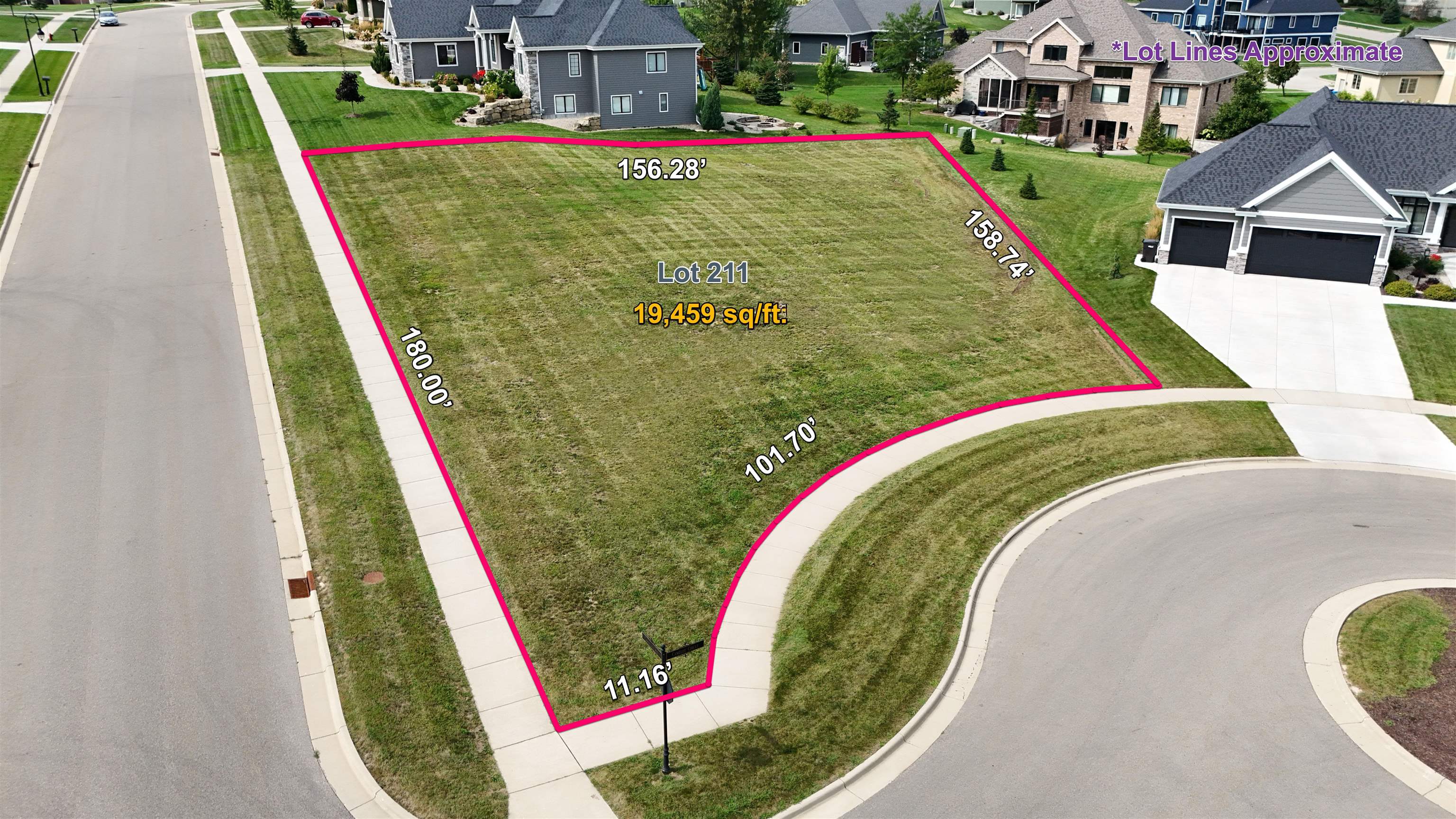 L211 Camelot Circle