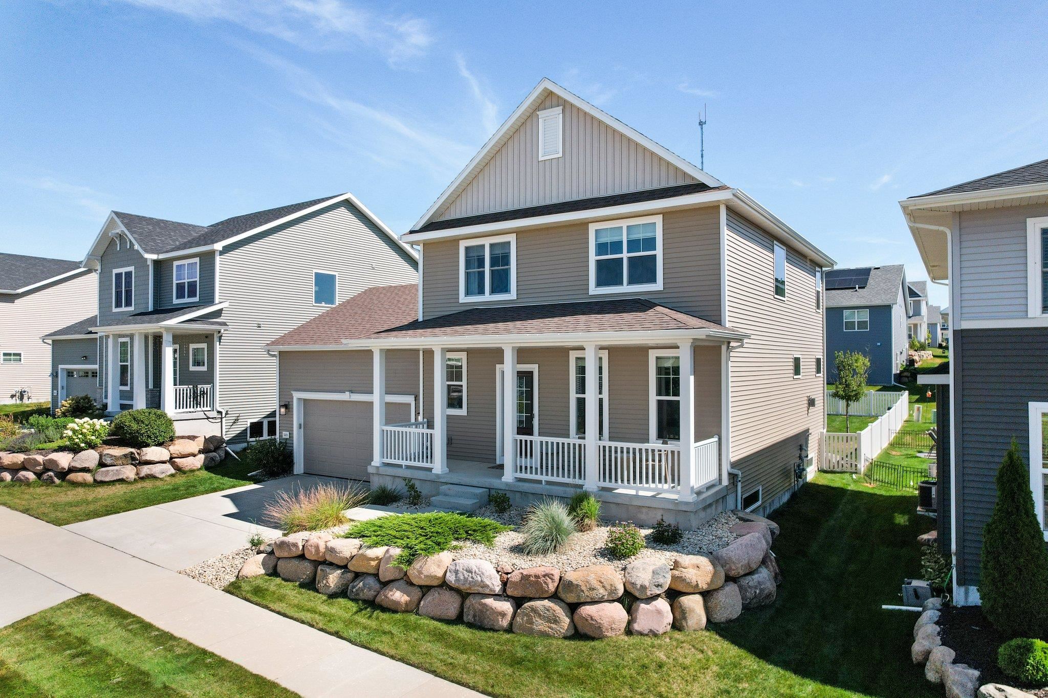 549 Roman Mist Way