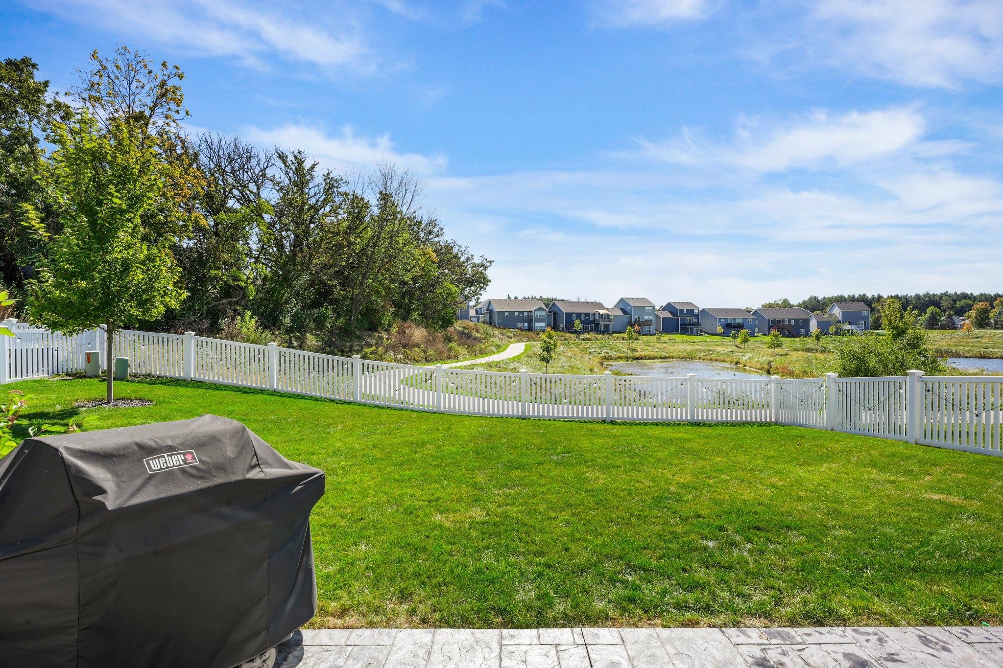 835 E Chapel Royal Drive