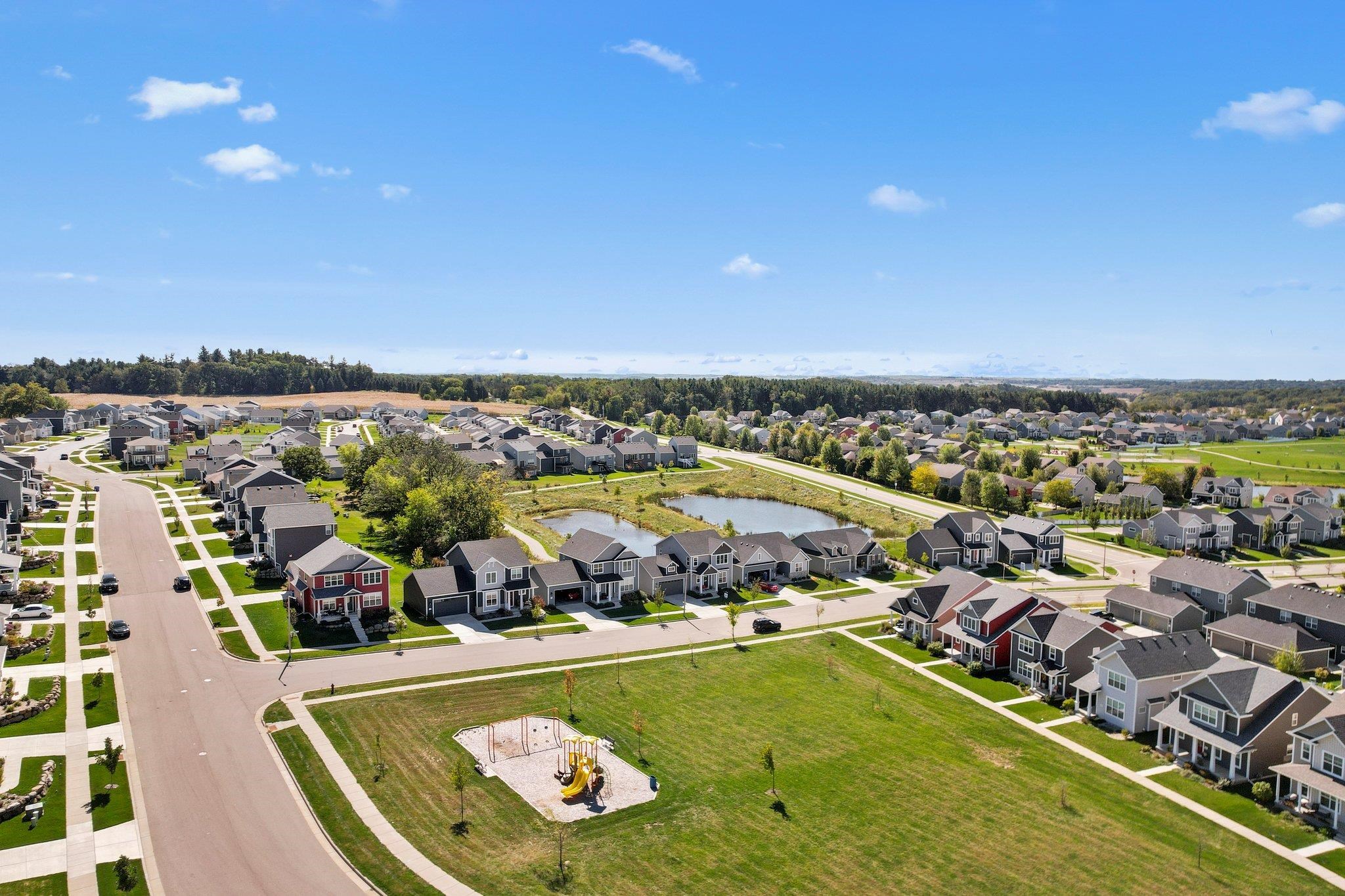 835 E Chapel Royal Drive