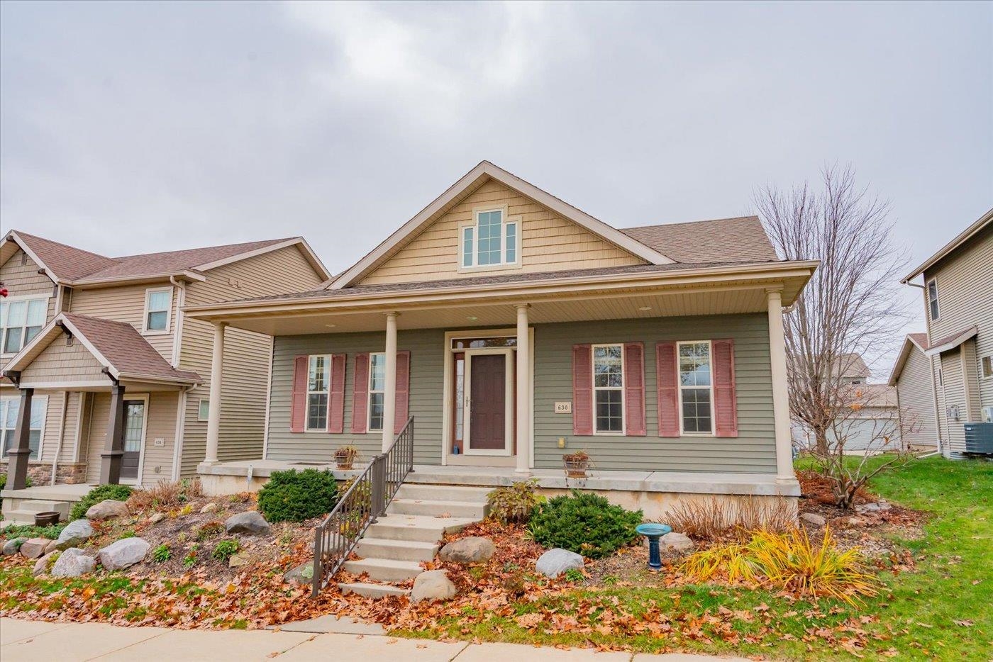 630 Lone Oak Lane
