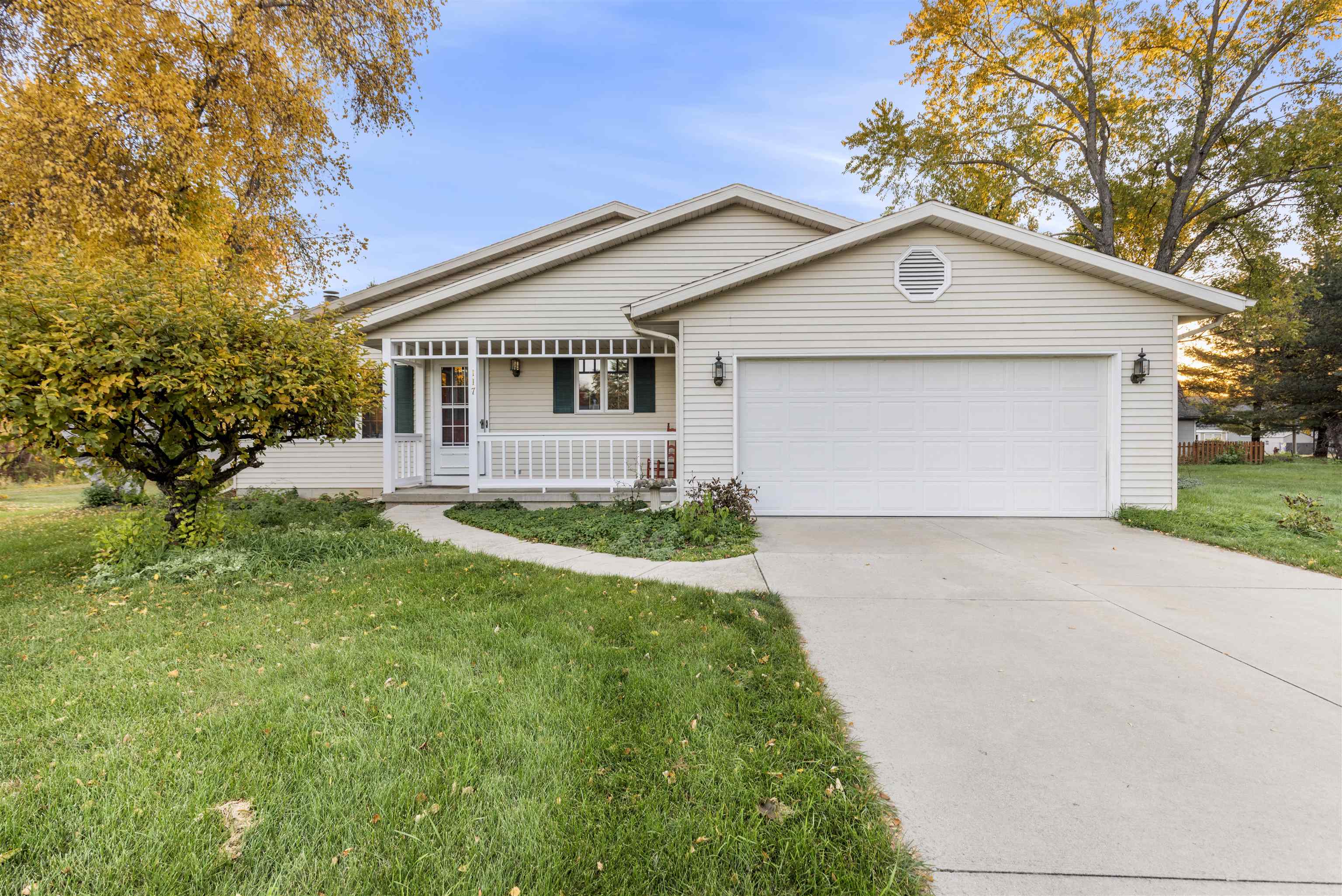 117 DAHLEN Circle