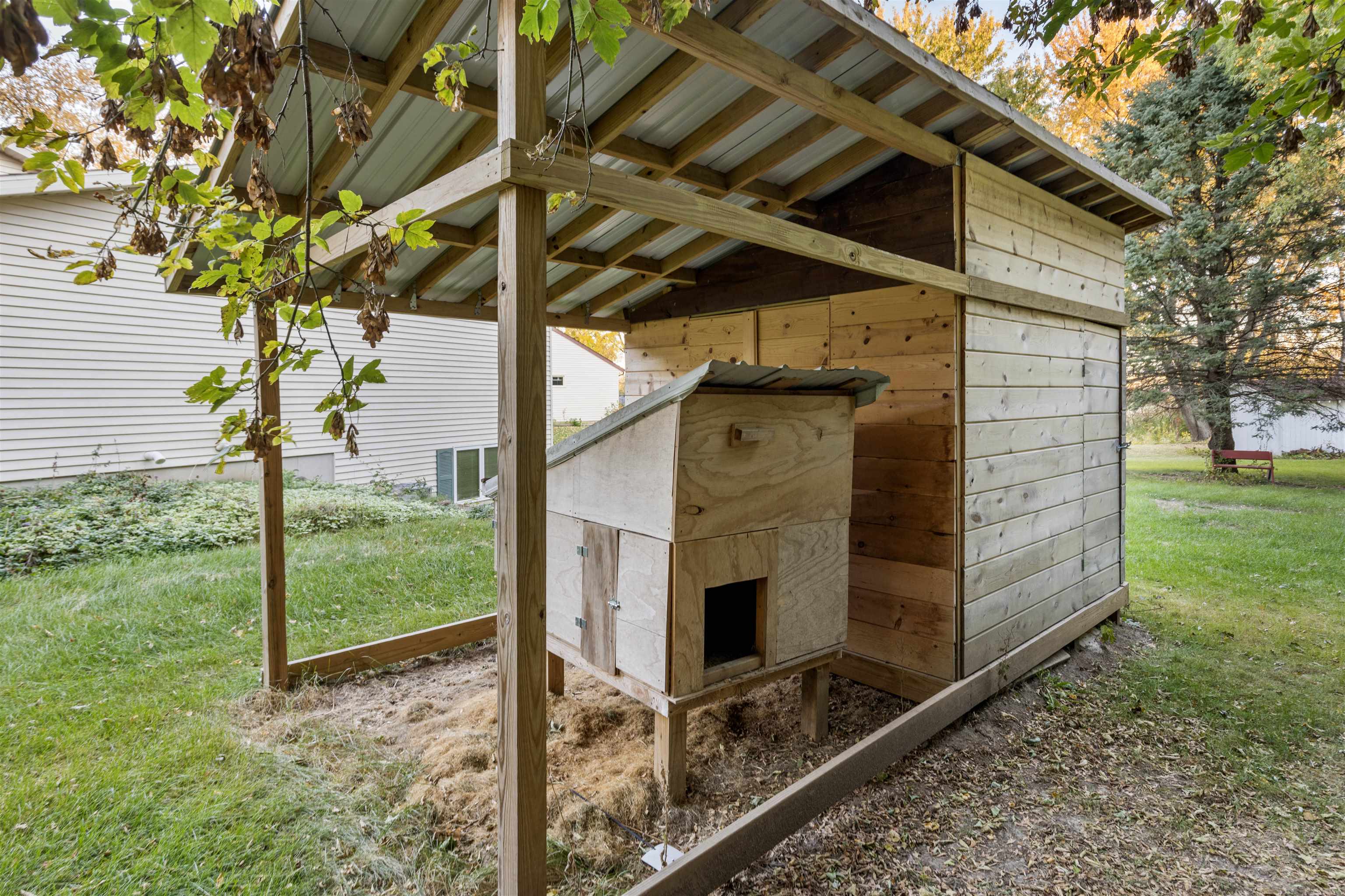 117 DAHLEN Circle