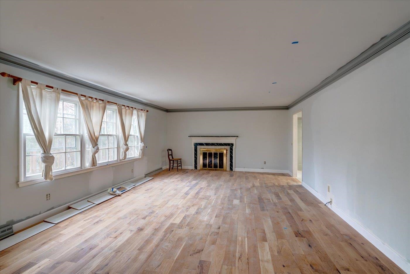 2311 Maywood Circle