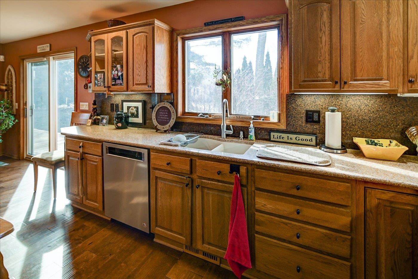 4939 Highwood Circle