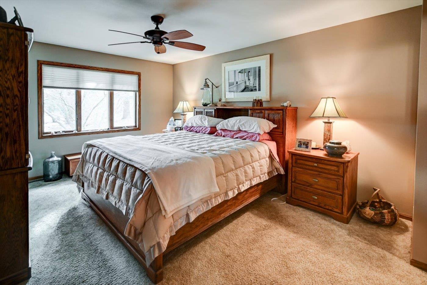 4939 Highwood Circle