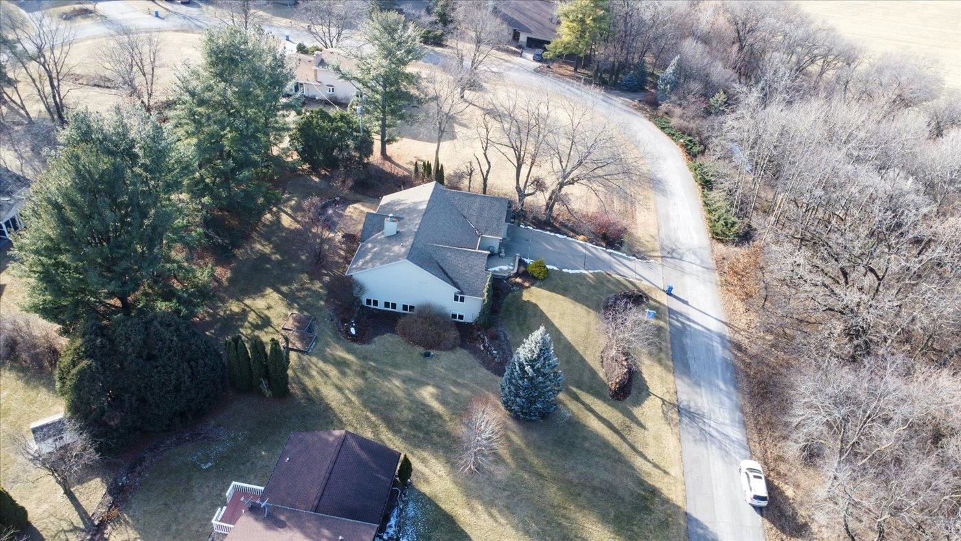 4939 Highwood Circle