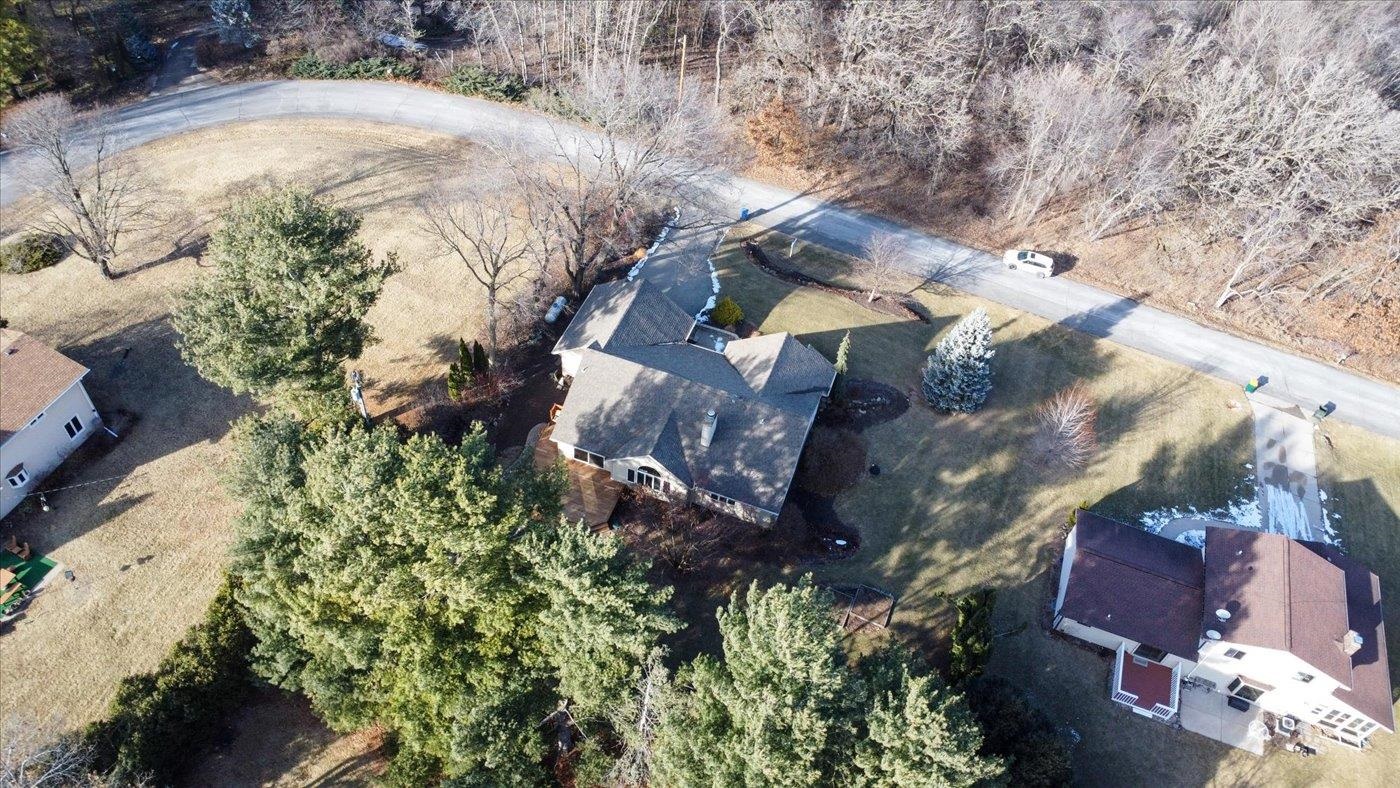 4939 Highwood Circle