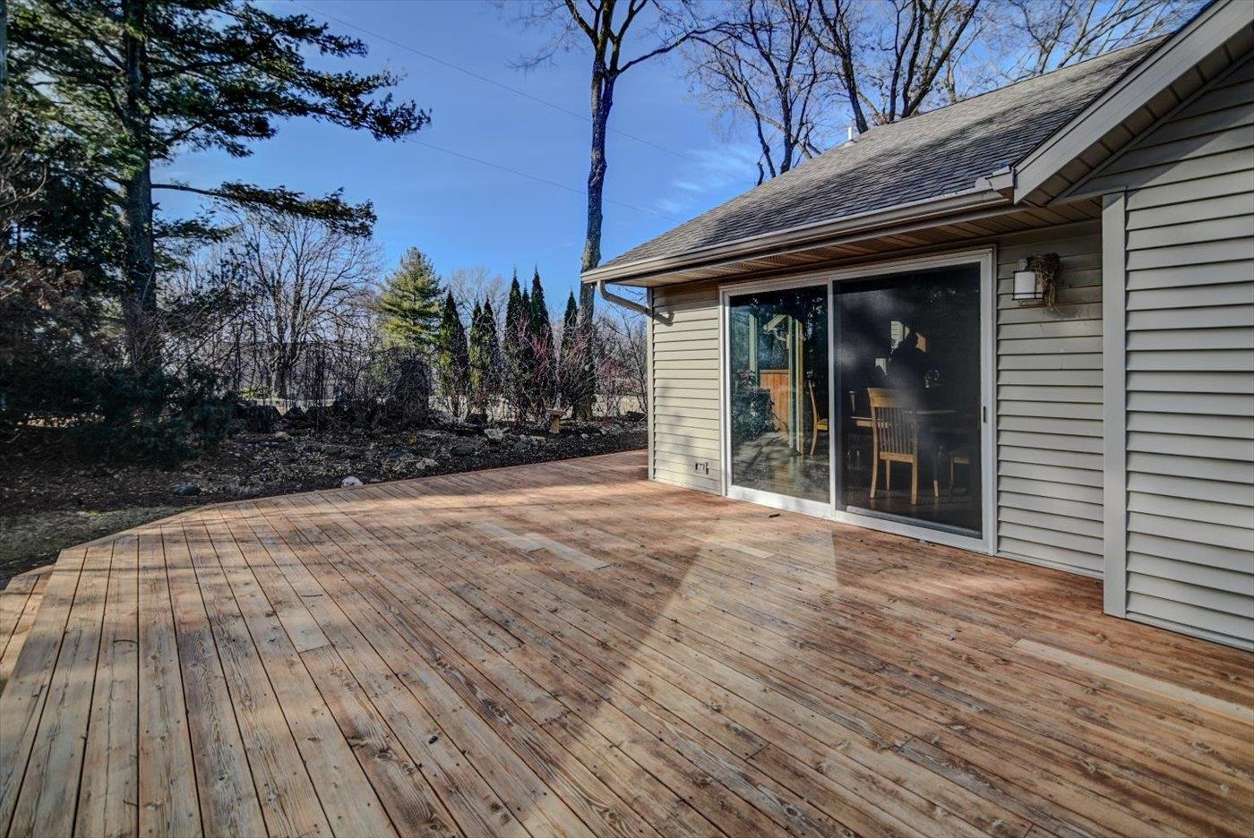 4939 Highwood Circle