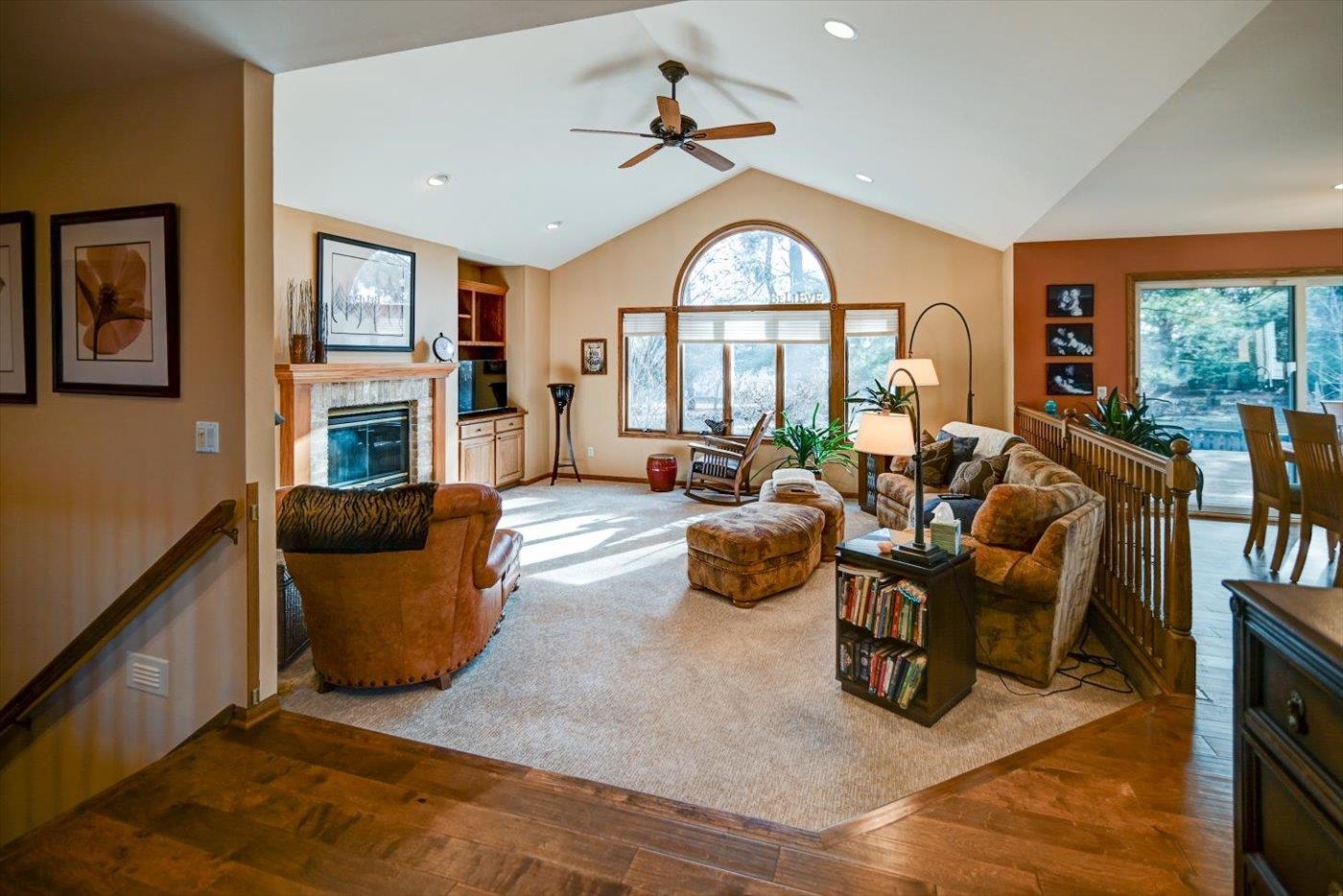 4939 Highwood Circle